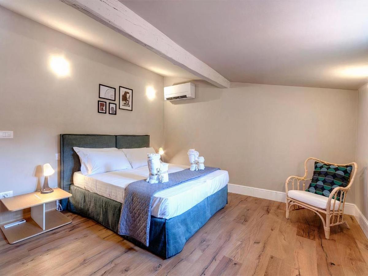 Apartment Santa Croce Luxury Flat In The Center With Kitchen Florence